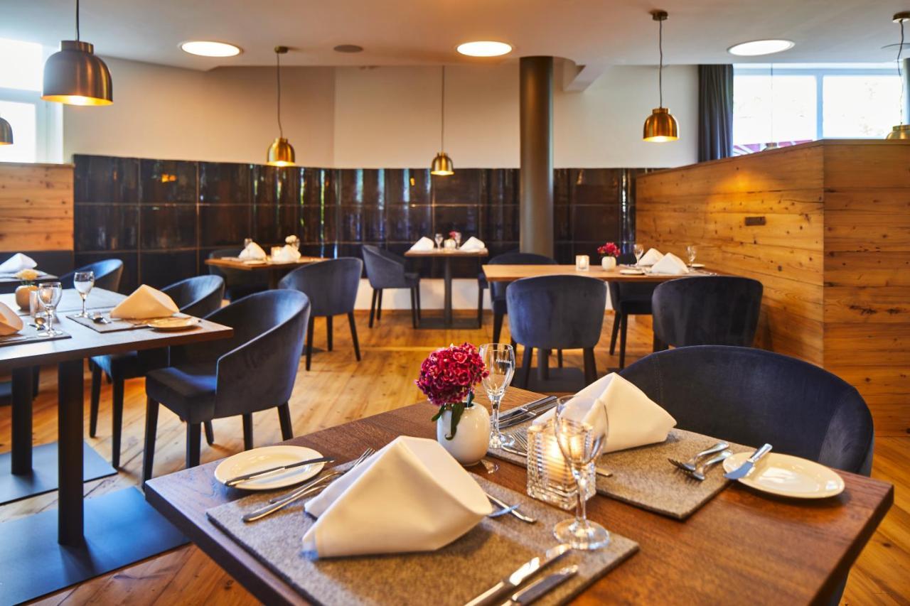Elzland Hotel Pfauen Wellness & Spa Elzach Luaran gambar